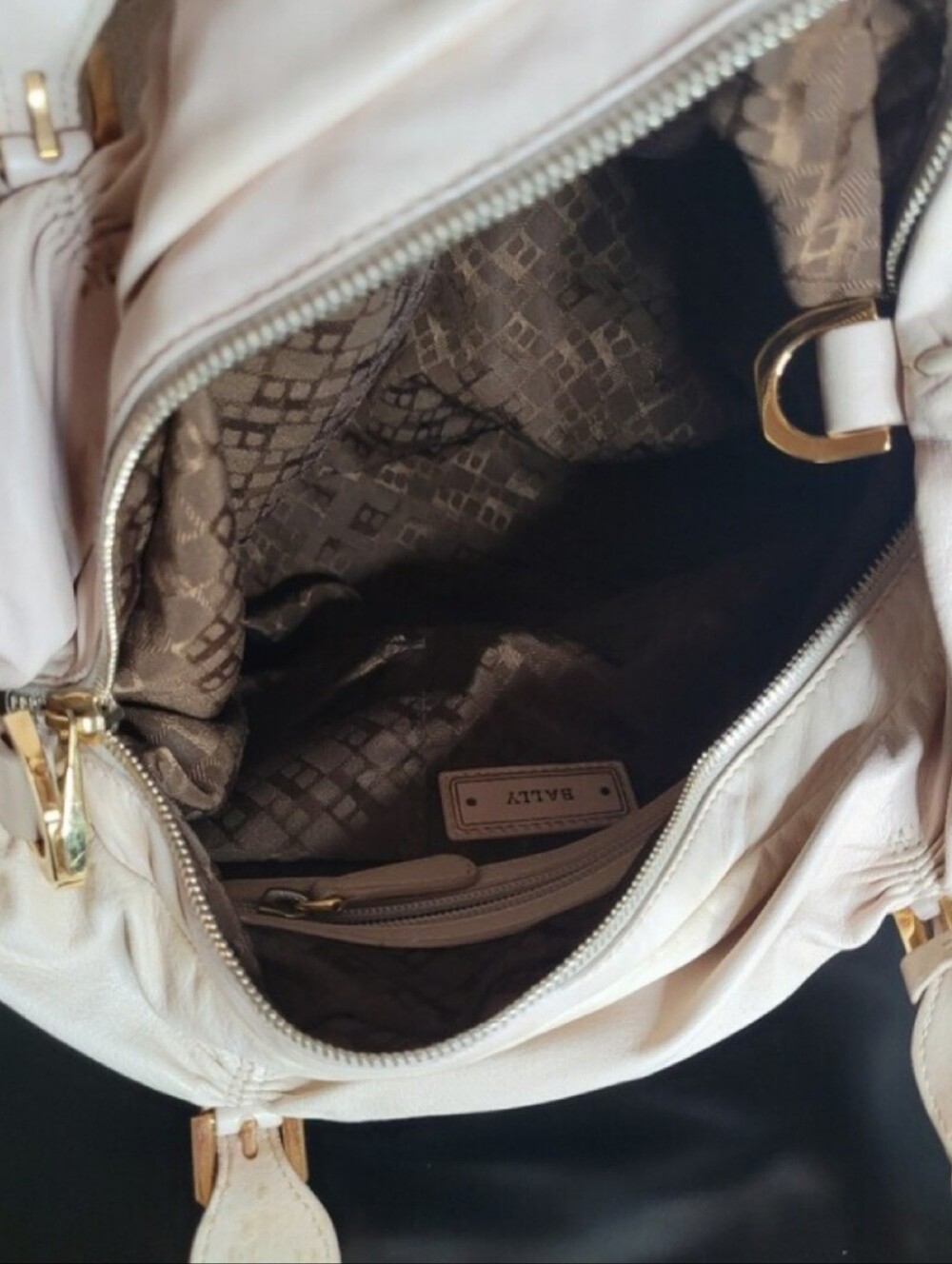 Bally Vintage Gathered Lambskin Leather Mayo Hobo Bag Made In Switzerland - Picture 8 of 12